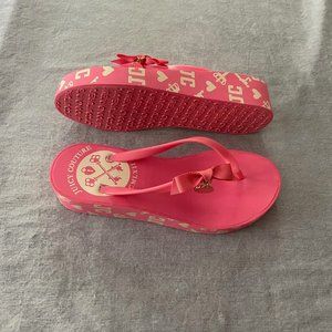 Juicy Couture Watermelon Pink Flip-Flop Sandals - Size 8M